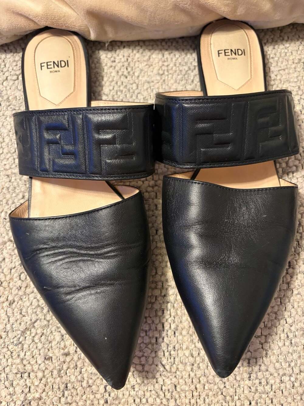 Fendi Black Leather FF Logo Embossed Pointed Toe Mule Flats Size 37